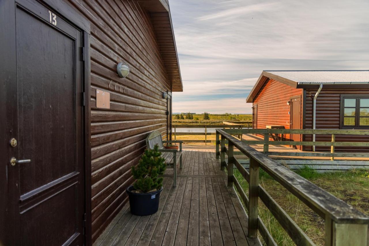 Riverfront Lodge Хелла Экстерьер фото